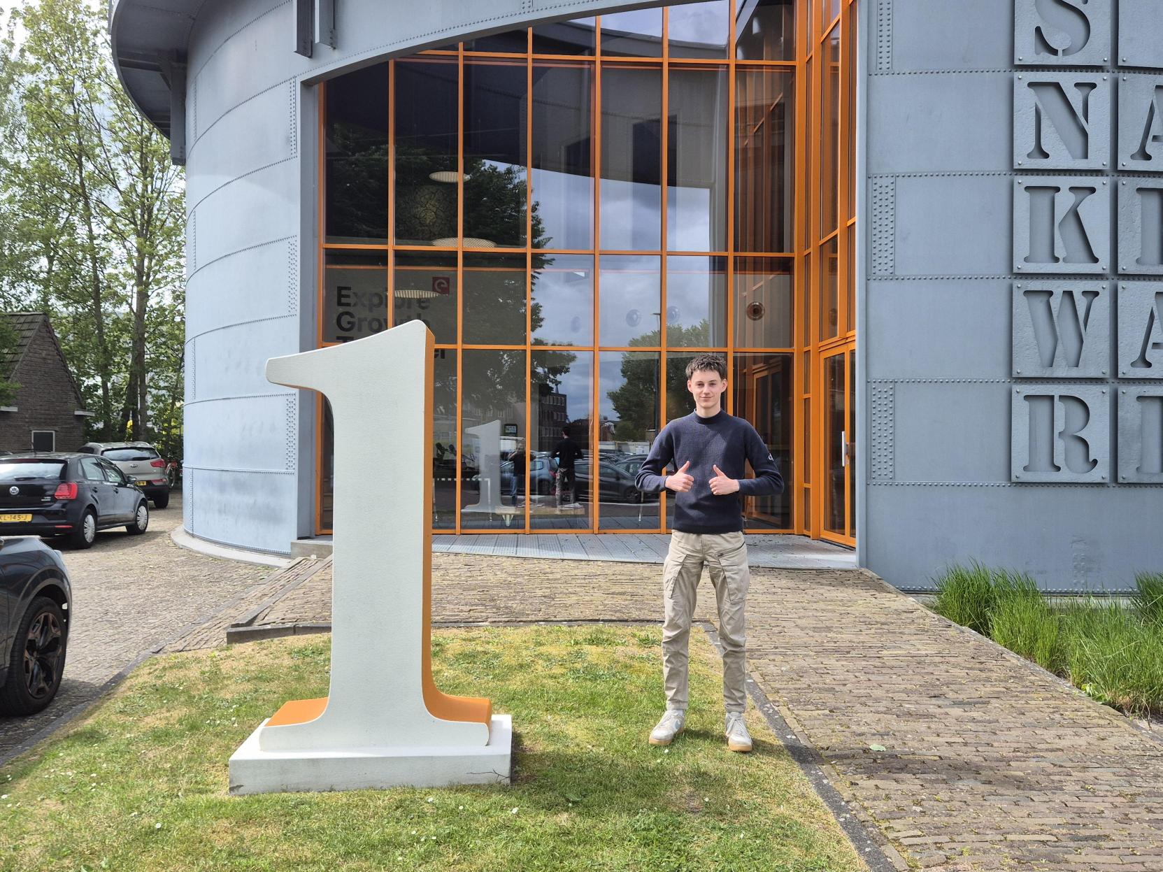 Erin start zijn stage bij Snakeware!